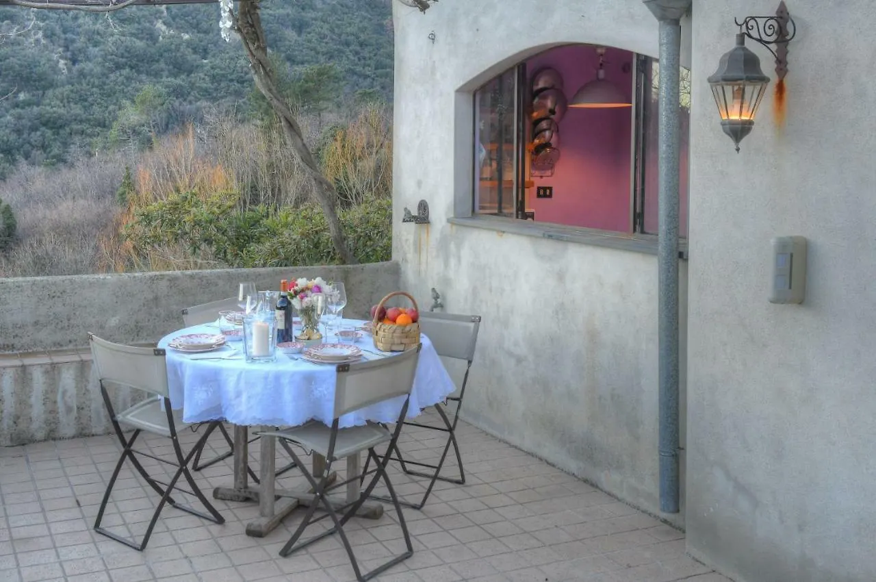 Semesterbostad Antica Casa Del Canto Mirella - Private Parking Calice Ligure